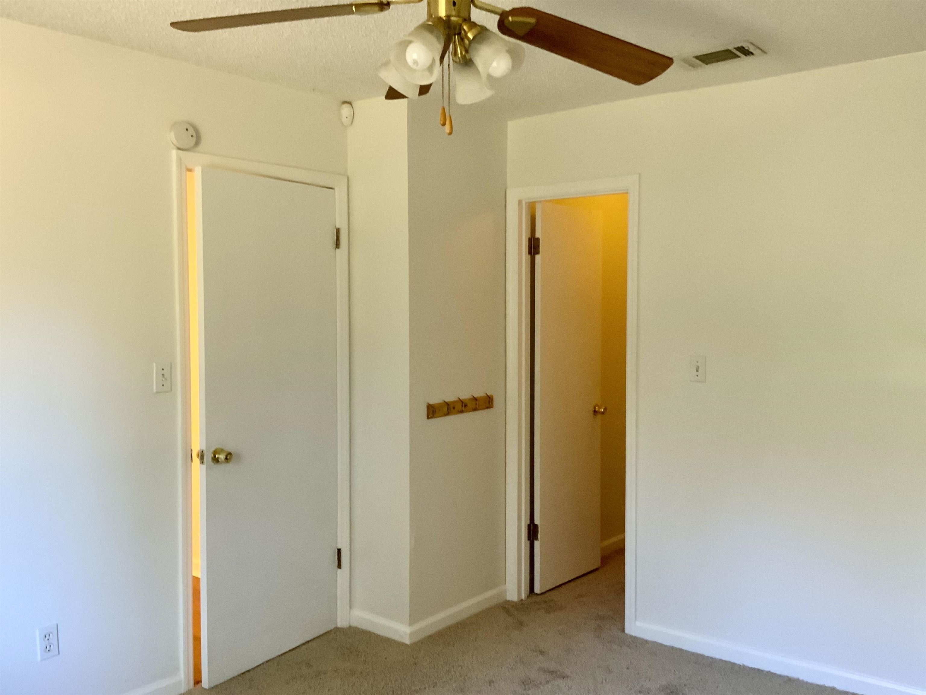 260 Timberlane Road Tallahassee, FL 32312 - Photo 4 of 13