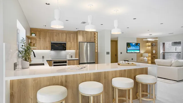 $1,750,000 | 3029 Northwest 26th Avenue, Boca Raton, FL 33434