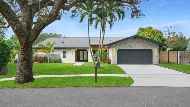 $1,750,000 | 3029 Northwest 26th Avenue, Boca Raton, FL 33434