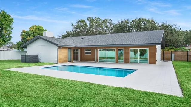 $1,750,000 | 3029 Northwest 26th Avenue, Boca Raton, FL 33434