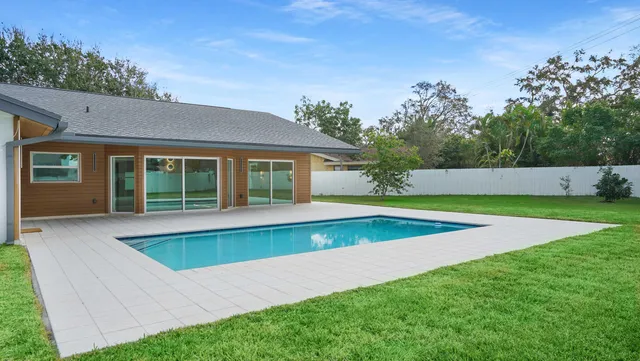 $1,750,000 | 3029 Northwest 26th Avenue, Boca Raton, FL 33434