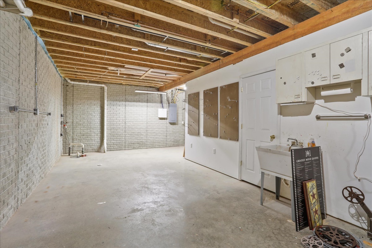 2381 Boulder Drive Normal, IL 61761 - Photo 36 of 42