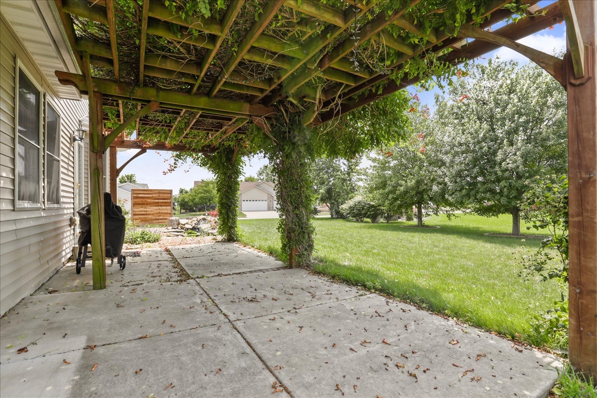 2381 Boulder Drive Normal, IL 61761 - Photo 40 of 42