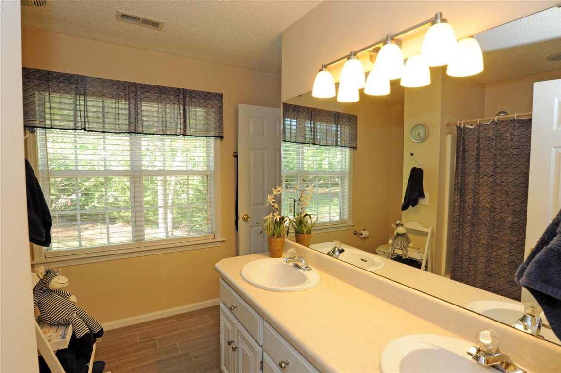 2009 Ridgeview Lane Seneca, SC 29678 - Photo 16 of 24 Gallery Image 16