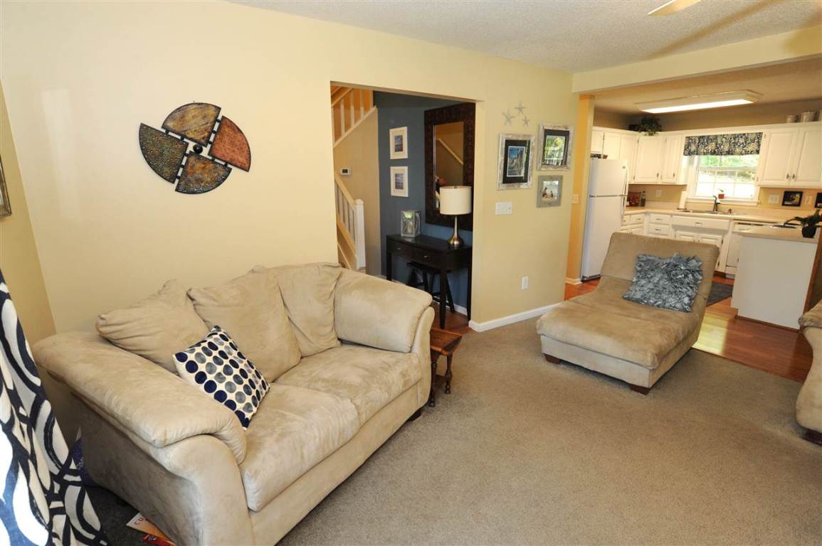 2009 Ridgeview Lane Seneca, SC 29678 - Photo 10 of 24 Gallery Image 10