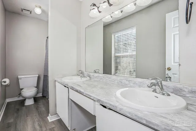 $245,000 | 327 Robin Hood Lane, Pensacola, FL 32526