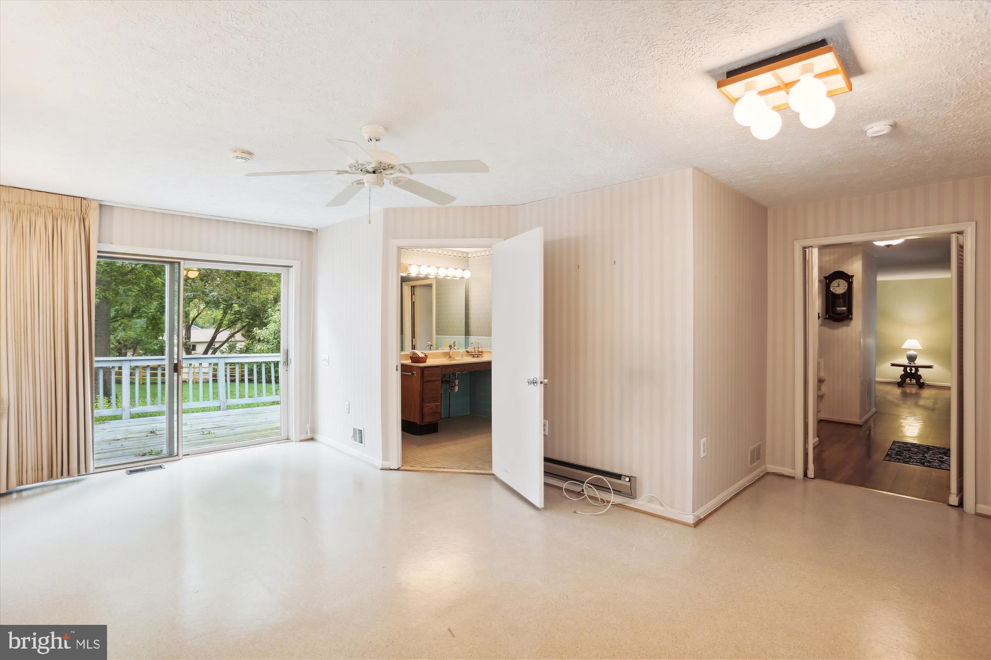6609 Garrett Road Derwood, MD 20855 - Photo 40 of 102 Bedroom