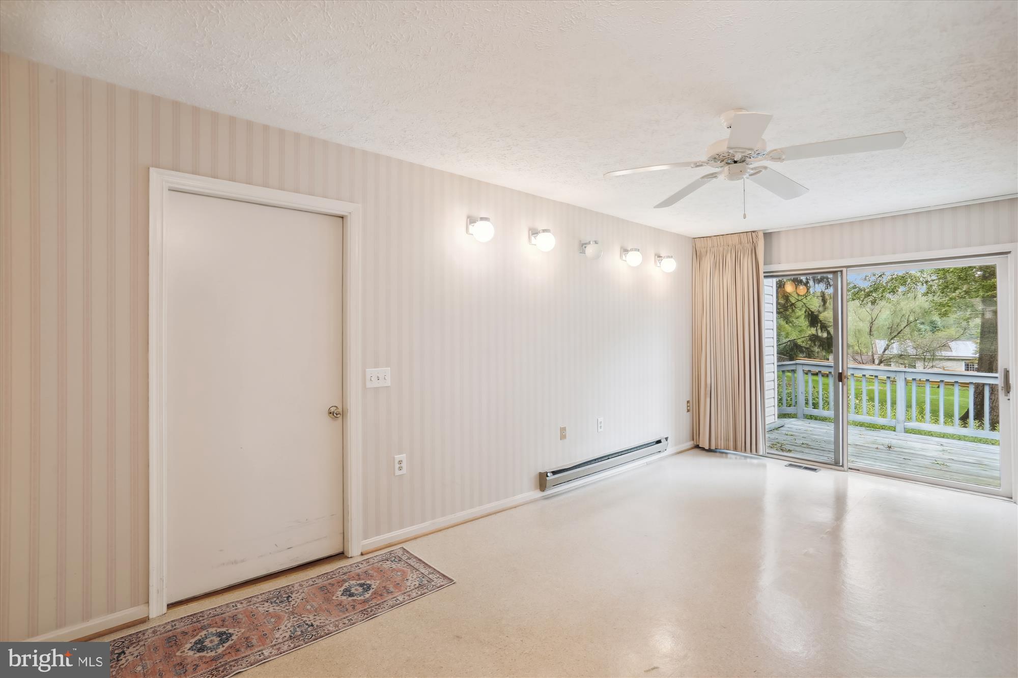 6609 Garrett Road Derwood, MD 20855 - Photo 41 of 102 Bedroom