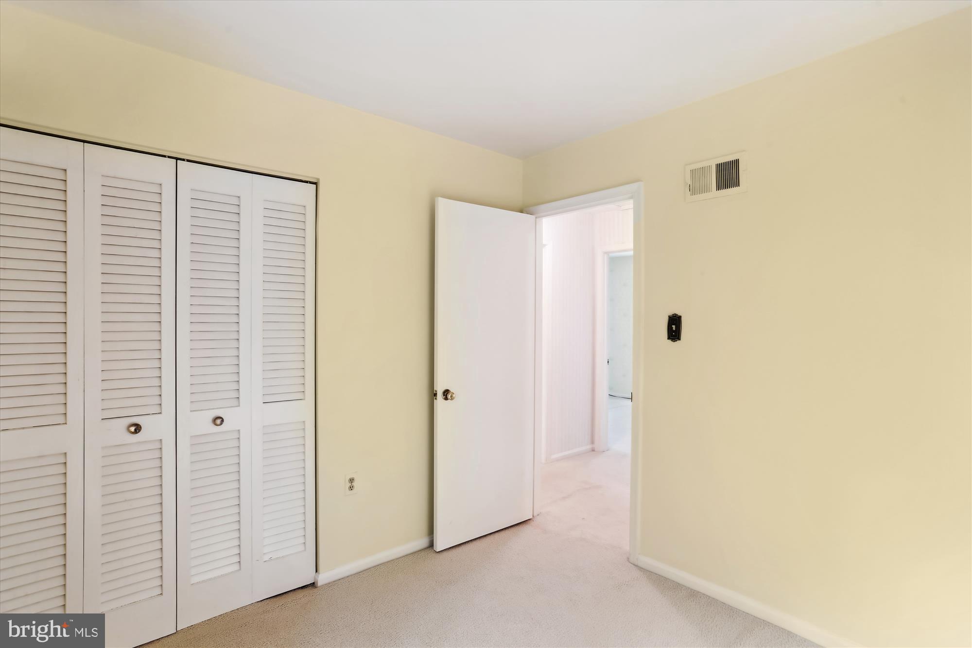 6609 Garrett Road Derwood, MD 20855 - Photo 55 of 102 Bedroom