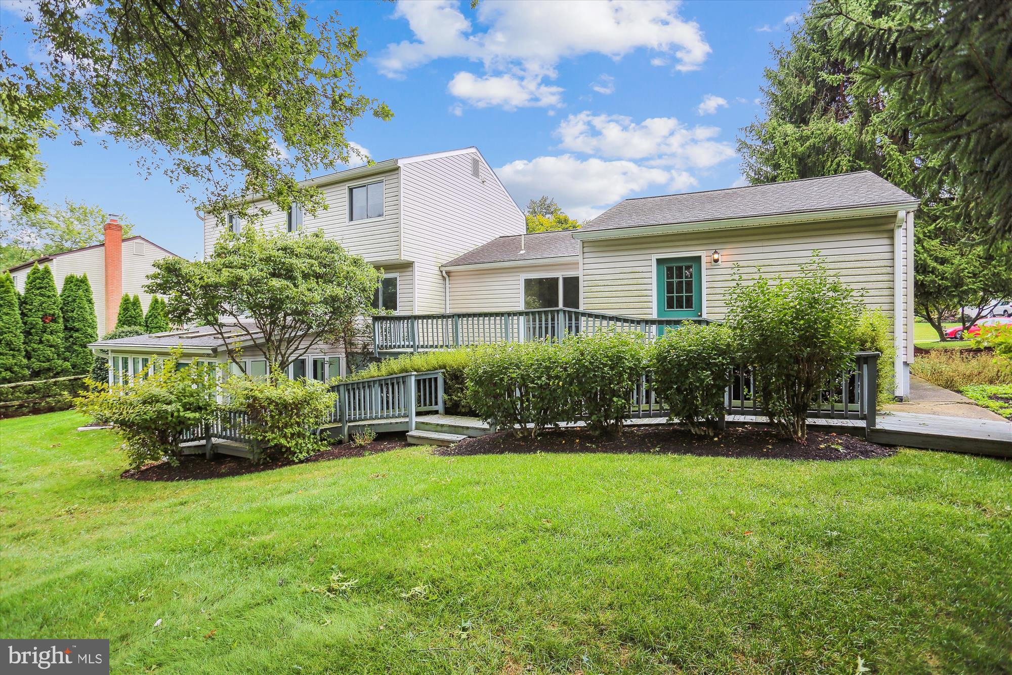 6609 Garrett Road Derwood, MD 20855 - Photo 6 of 102 Back Elevation