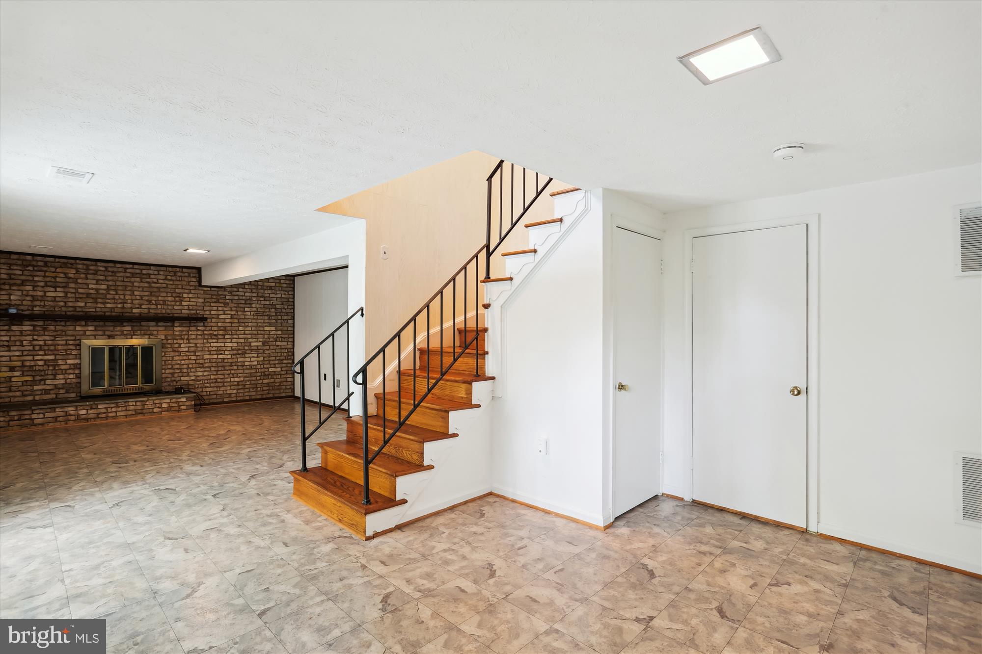 6609 Garrett Road Derwood, MD 20855 - Photo 70 of 102 Recreation Room