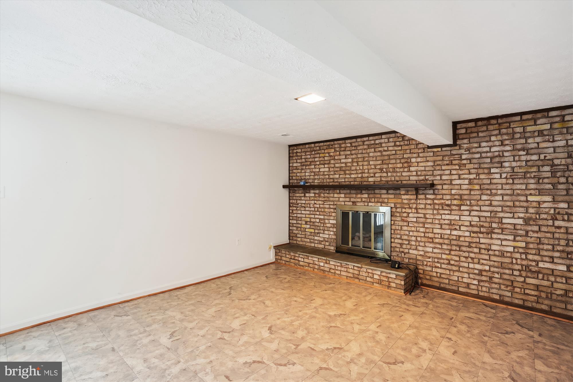 6609 Garrett Road Derwood, MD 20855 - Photo 73 of 102 Recreation Room