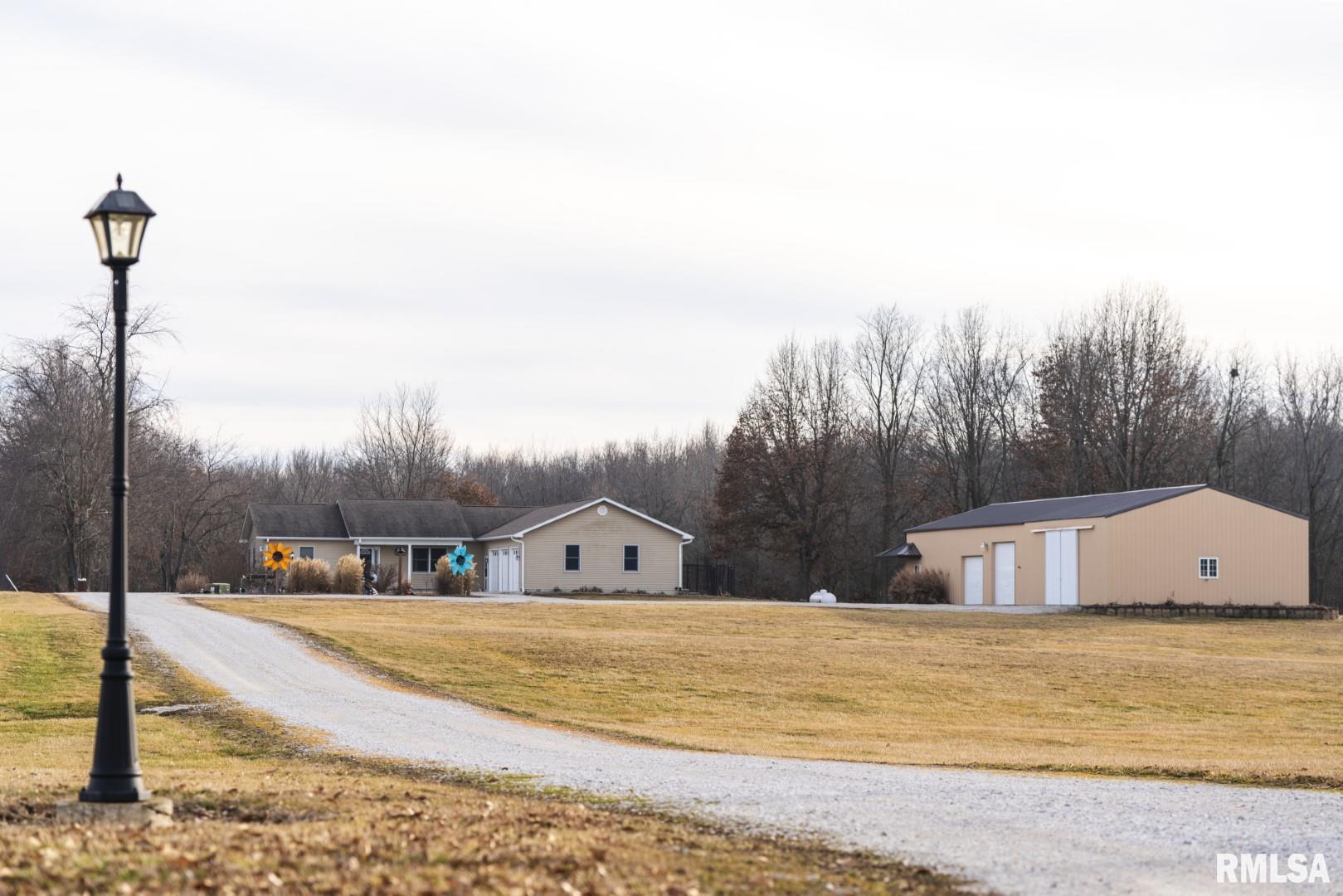 1862 East 2850 North Road Blue Mound, IL 62513 - Photo 35 of 50 Gallery Image 35