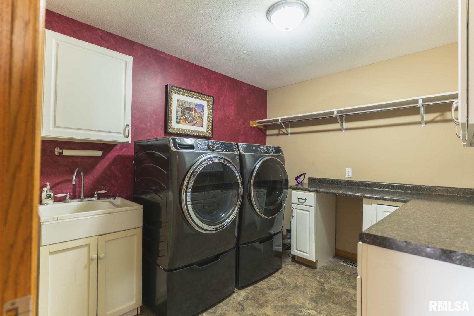 1862 East 2850 North Road Blue Mound, IL 62513 - Photo 50 of 50 Gallery Image 50