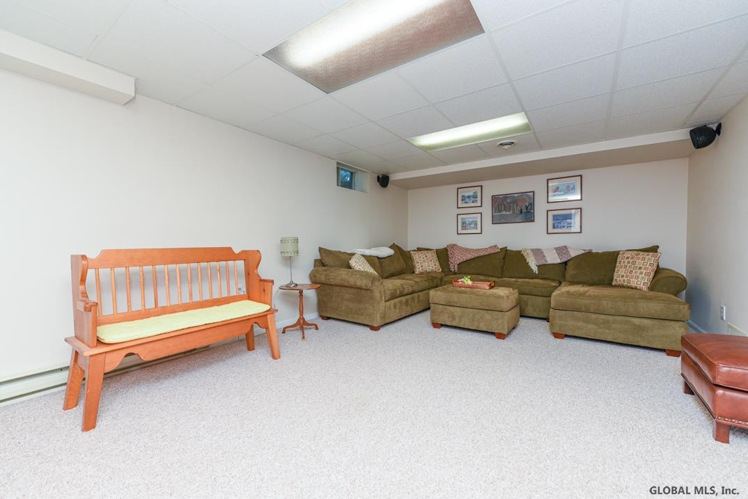8 Bradhaven Road Bethlehem, NY 12159 - Photo 19 of 40 Photo 26