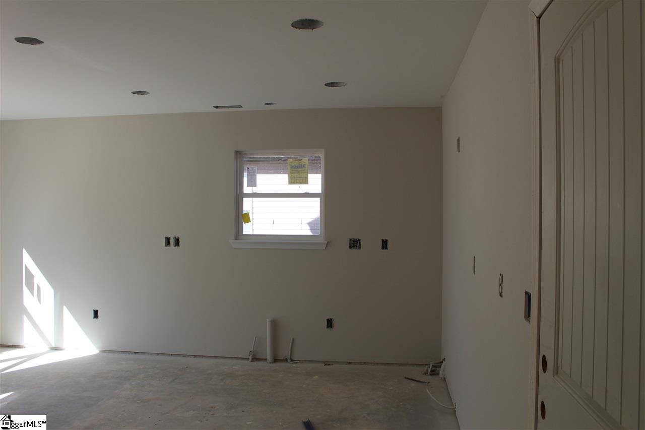 318 Catterick Way Fountain Inn, SC 29644 - Photo 6 of 14 Gallery Image 6