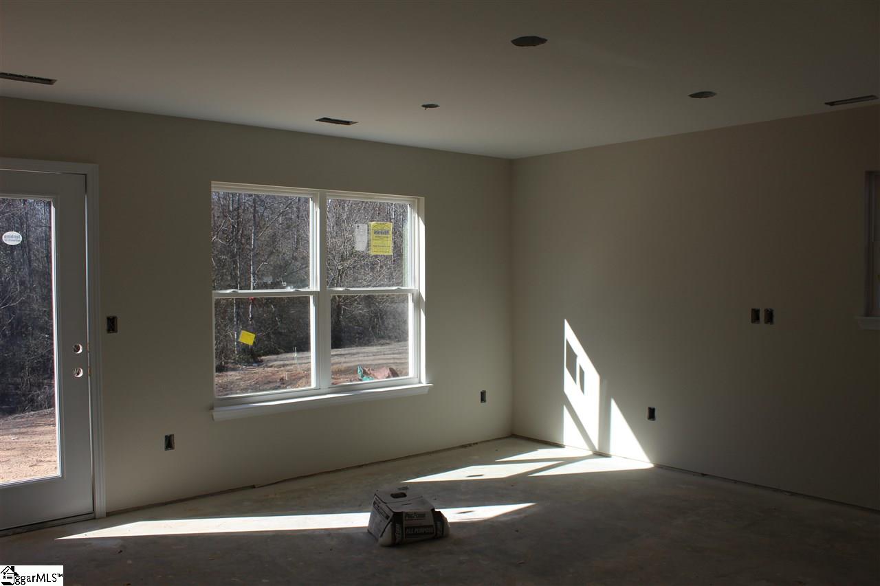 318 Catterick Way Fountain Inn, SC 29644 - Photo 7 of 14 Gallery Image 7