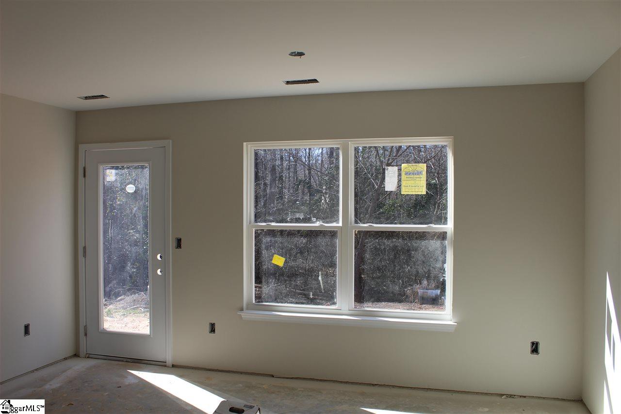 318 Catterick Way Fountain Inn, SC 29644 - Photo 8 of 14 Gallery Image 8