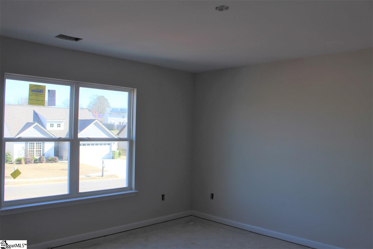 318 Catterick Way Fountain Inn, SC 29644 - Photo 9 of 14 Gallery Image 9