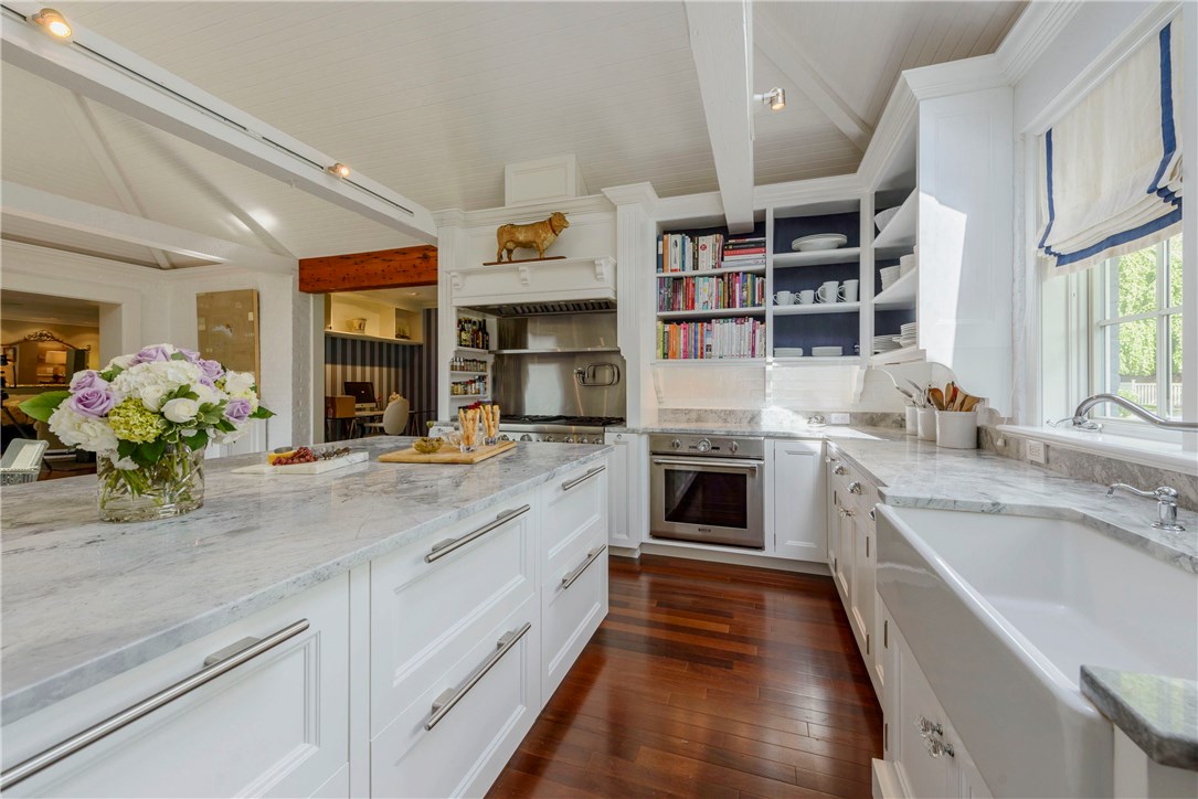 93 Annandale Road Newport, RI 02840 - Photo 25 of 40 Gallery Image 25