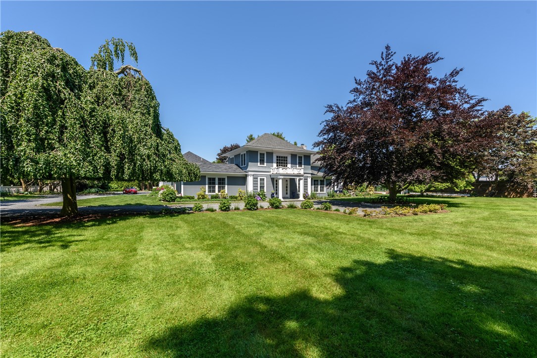 93 Annandale Road Newport, RI 02840 - Photo 4 of 40 Gallery Image 4