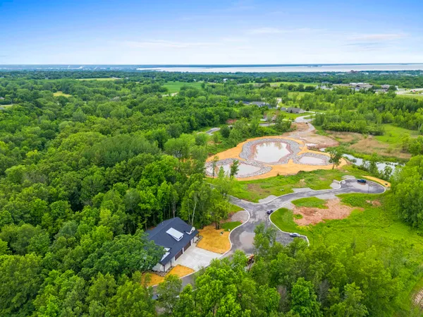 $575,000 | 205 Deer Trail, Unit 20, Green Bay, WI 54311