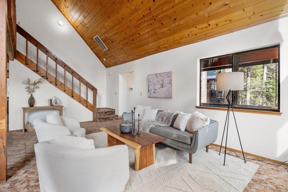 11448 Sun Valley Road Truckee, CA 96161 - Photo 17 of 25 Gallery Image 17