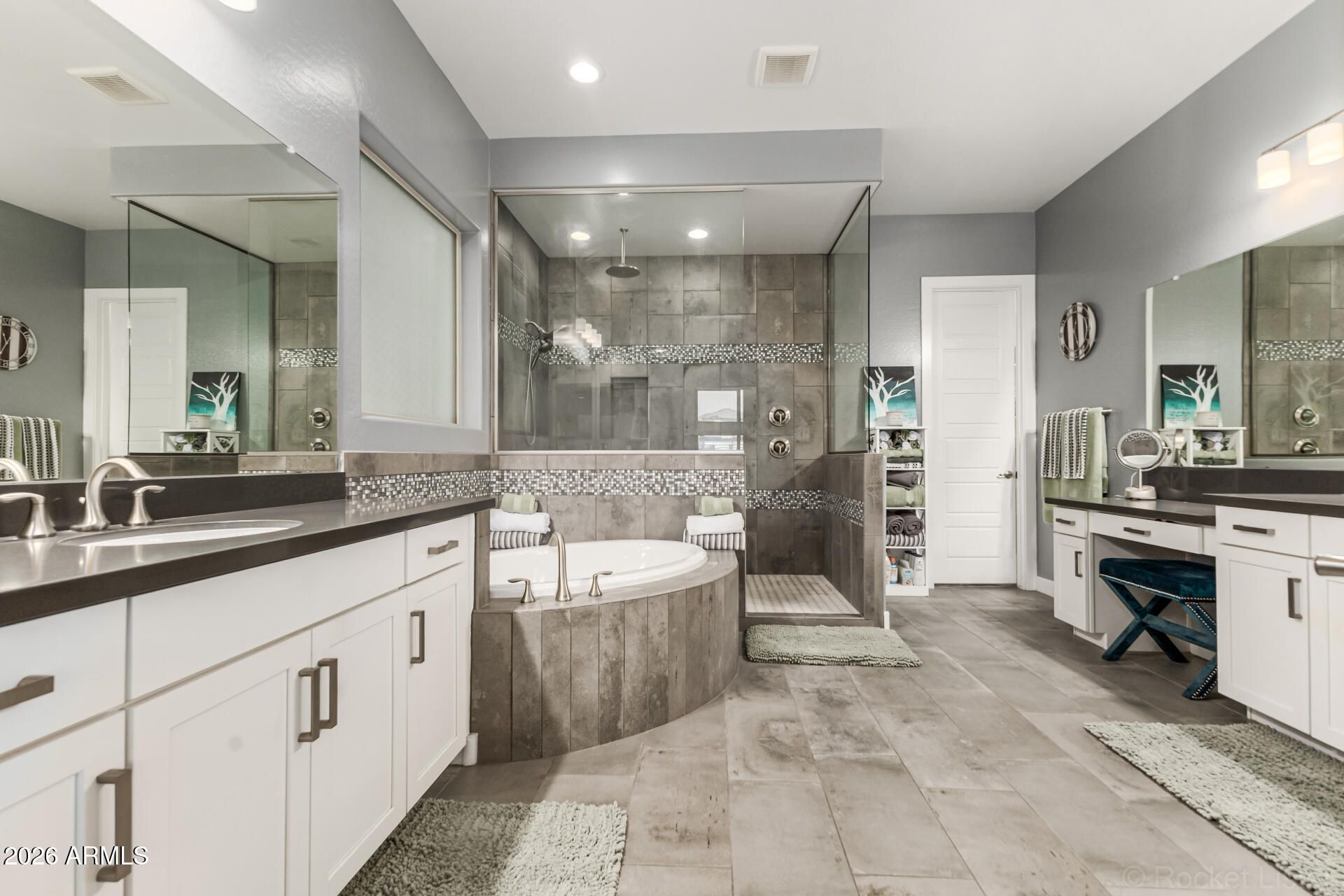 19384 East Timberline Road Queen Creek, AZ 85142 - Photo 18 of 67 Primary Bathroom