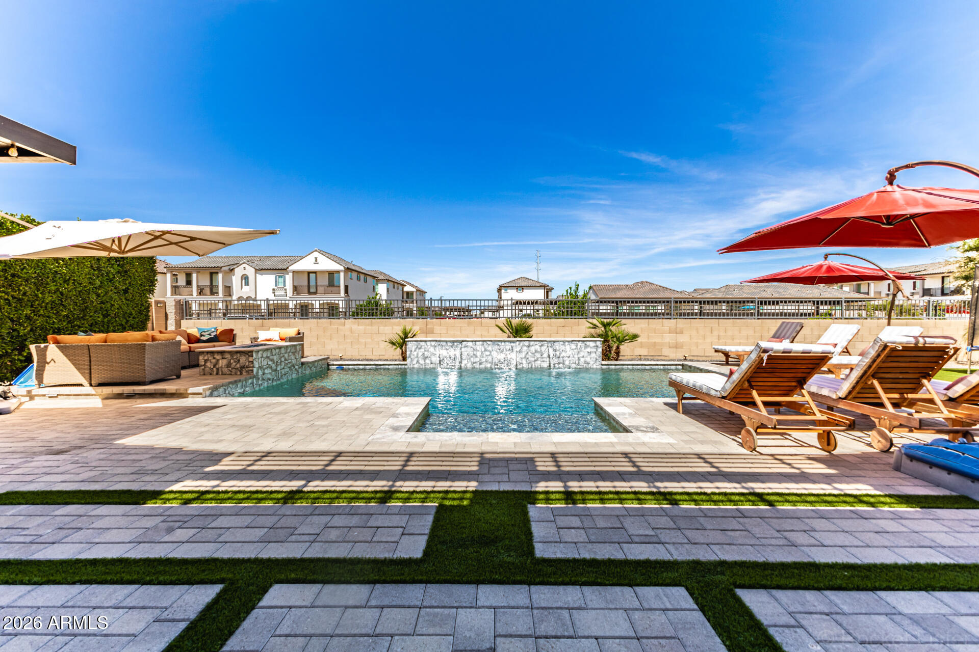 19384 East Timberline Road Queen Creek, AZ 85142 - Photo 41 of 67 Pool w/water feature