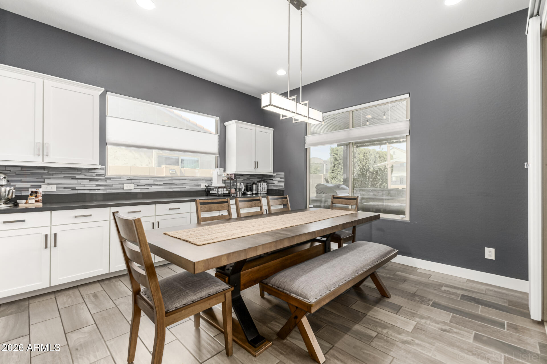 19384 East Timberline Road Queen Creek, AZ 85142 - Photo 8 of 67 Dining area