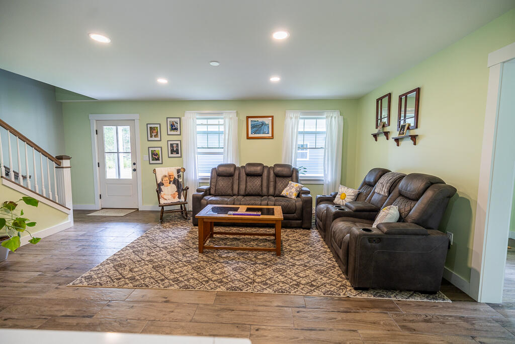 177 Wildwood Estates Rome, ME 04963 - Photo 15 of 58 Living room