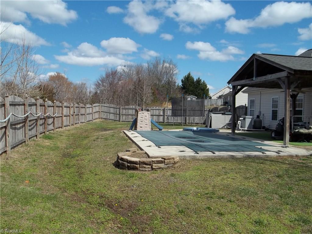 1032 Tesh Court High Point, NC 27265 - Photo 9 of 15 Gallery Image 9