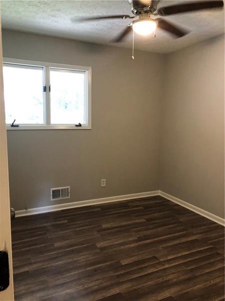 409 Shamrock Drive Monroe, GA 30655 - Photo 9 of 12