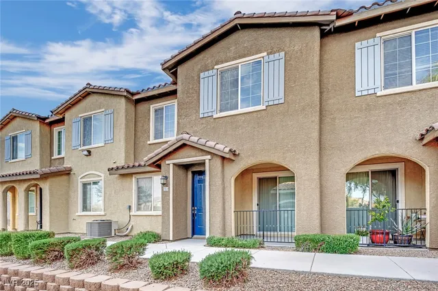 $364,900 | 8520 Insignia Avenue, Unit 104, Las Vegas, NV 89178