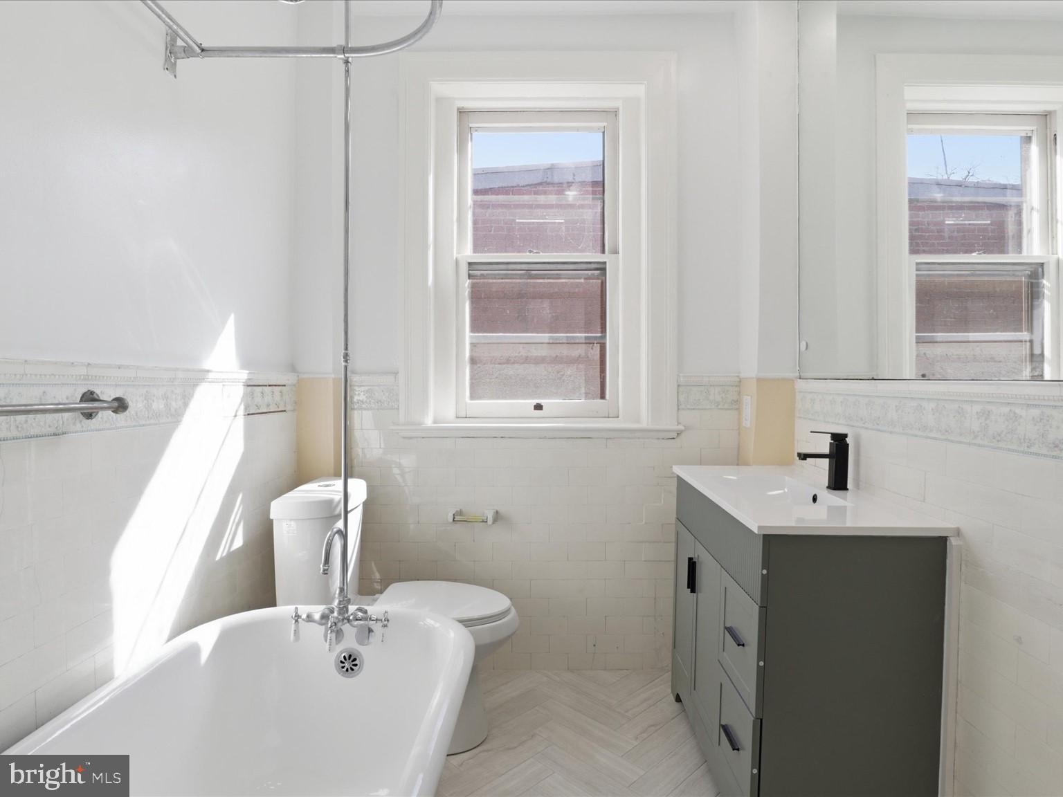 258 8th Street Southeast Washington, DC 20003 - Photo 15 of 24