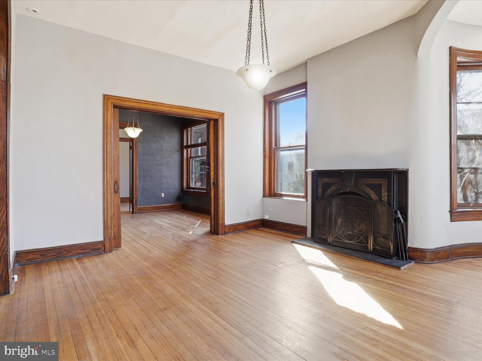 258 8th Street Southeast Washington, DC 20003 - Photo 9 of 24