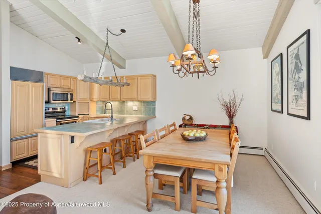 $3,650,000 | 855 Carriage Way, Unit 303, Snowmass Village, CO 81615