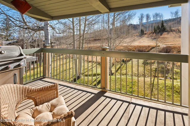 $3,650,000 | 855 Carriage Way, Unit 303, Snowmass Village, CO 81615