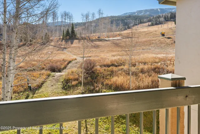 $3,650,000 | 855 Carriage Way, Unit 303, Snowmass Village, CO 81615