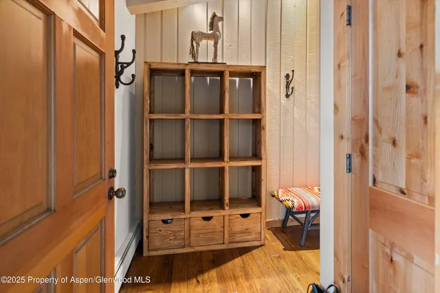 $3,650,000 | 855 Carriage Way, Unit 303, Snowmass Village, CO 81615