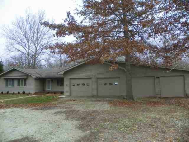 355 South Bridge Street Banner, IL 61520 - Photo 2 of 15 Gallery Image 2
