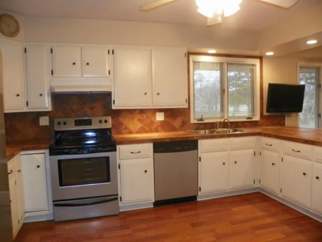 355 South Bridge Street Banner, IL 61520 - Photo 6 of 15 Gallery Image 6