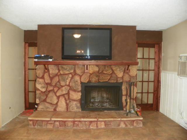 355 South Bridge Street Banner, IL 61520 - Photo 10 of 15 Gallery Image 10