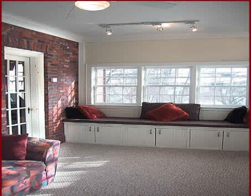 75 Hillsdale Road Arlington, MA 02476 - Photo 3 of 5 Gallery Image 3