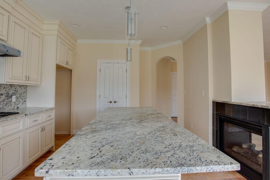 4 Point Road, Unit 1 Shrewsbury, MA 01545 - Photo 11 of 36 Gallery Image 11