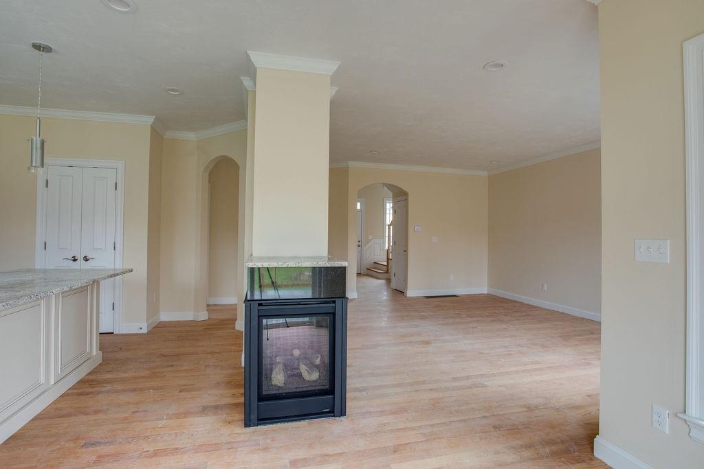 4 Point Road, Unit 1 Shrewsbury, MA 01545 - Photo 7 of 36 Gallery Image 7