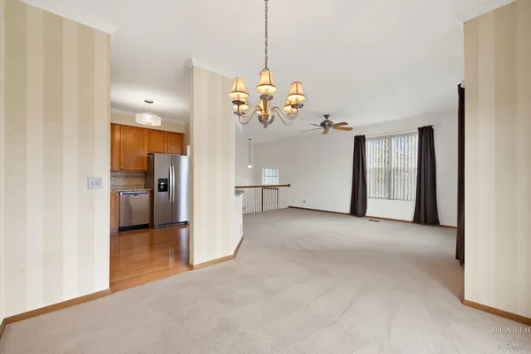 $2,500 | 1100 Ellsworth Drive, Grayslake, IL 60030