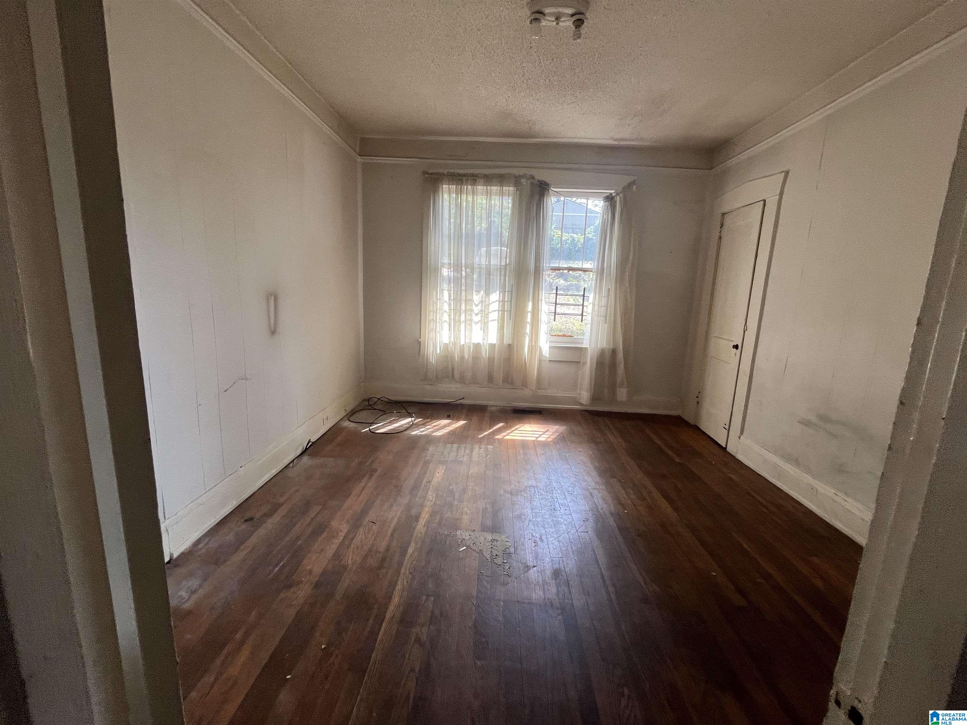 1325 Warrior Road Birmingham, AL 35218 - Photo 6 of 10 Gallery Image 6