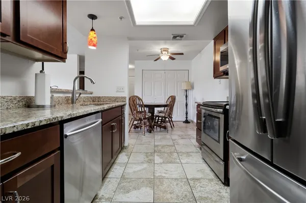 $177,500 | 3550 Bay Sands Drive, Unit 3042, Laughlin, NV 89029