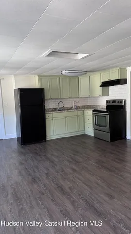 $2,350 | 626 Highway 212, Saugerties, NY 12477